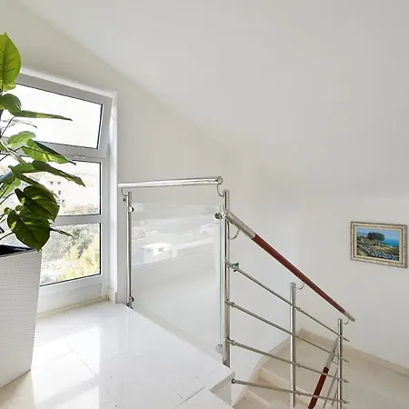 With Parking Space Mavarstica, Ciovo - 17803