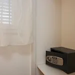With Parking Space Mavarstica, Ciovo - 17803 Apartment