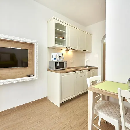 Apartament With A Parking Space Mavarstica, Ciovo - 17803 *