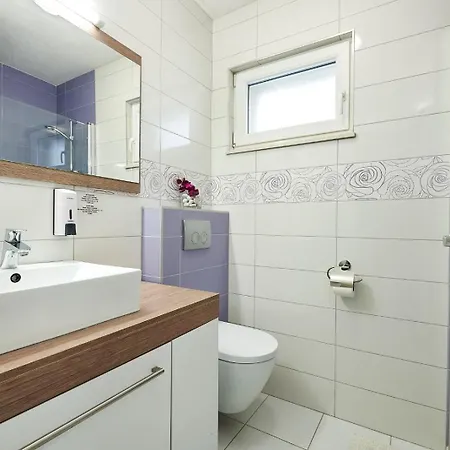 Apartament With A Parking Space Mavarstica, Ciovo - 17803 *