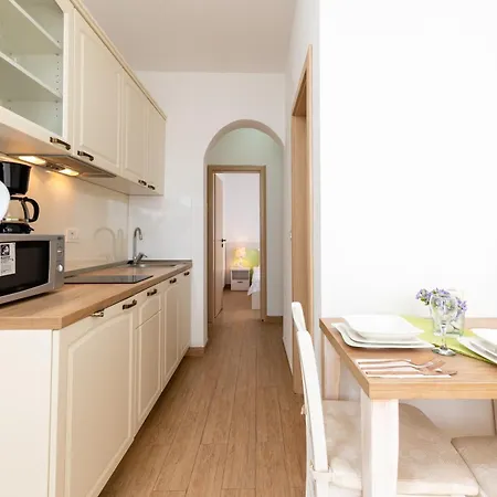 With A Parking Space Mavarstica, Ciovo - 17803 Apartament *