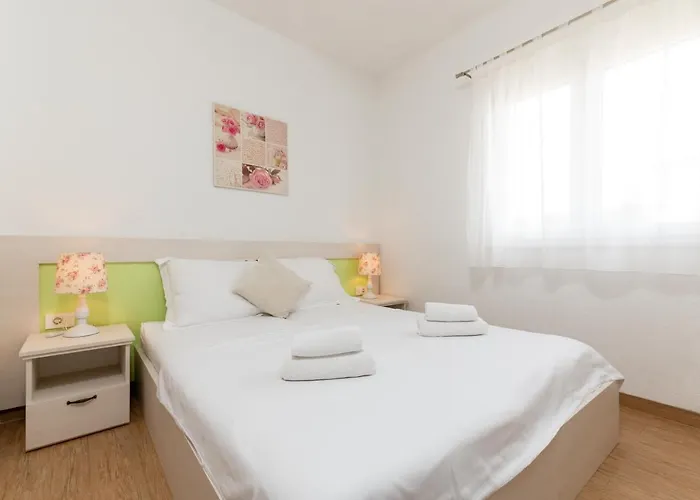 With Parking Space Mavarstica - Ciovo - 17803