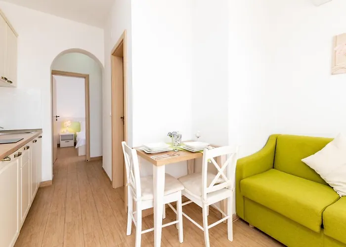 With Parking Space Mavarstica - Ciovo - 17803 Trogir