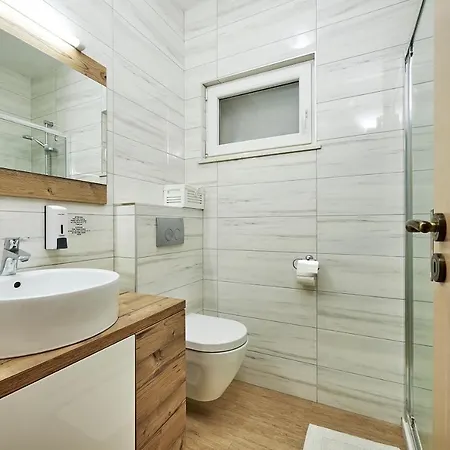 With Parking Space Mavarstica, Ciovo - 17803 Apartmán Trogir